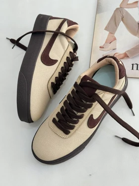 ونس نایک روژکا 4157