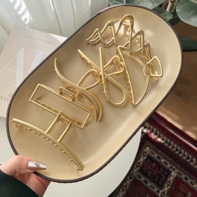 کلیپس طلایی