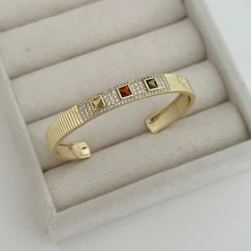 بنگل زنانه نگینی کد 851