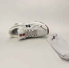 کتانی ورزشی نیوبالانس 1064 سفید قرمز