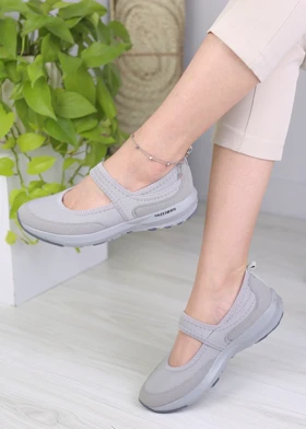 کفش اسپرت زنانه اسکیچرز عروسکی کد210