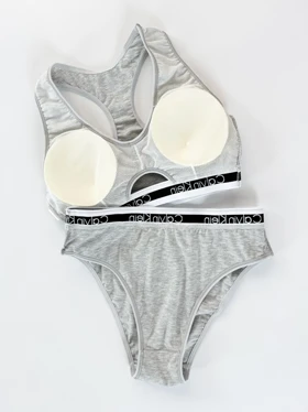 ست نیم‌تنه کاپ‌دار وسط باز و شورت اسلیپ نخ پنبه کلوین کلاین Calvin klein