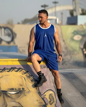 ست بسکتبالی جردن آبی