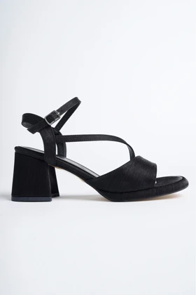 کفش پاشنه‌بلند کلاسیک زنانه اورجینال میرانین meyranin-ayakkabilari