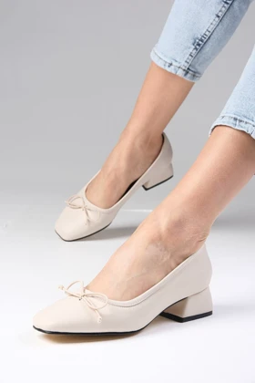 کفش پاشنه‌بلند کلاسیک زنانه میوگوستو mio-gusto