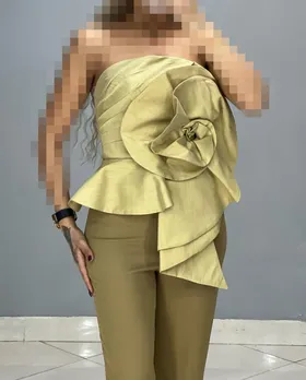 سرهمی دکلته گل رز