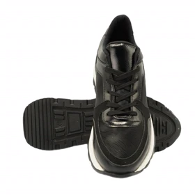 کفش راحتی زنانه مدل Stradivarius Sneakers - SKG10