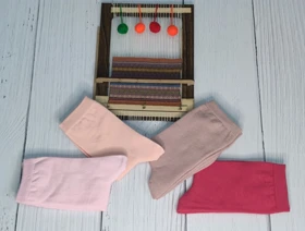 جوراب زنانه ساق‌دار ساده تم صورتی