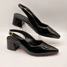 مجلسی پشت‌باز