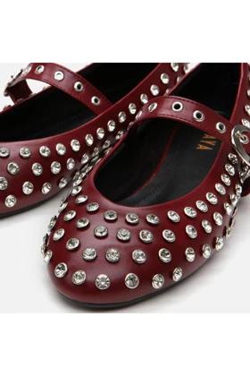 کالج زنانه yaya-by-hotic yaya-by-hotic