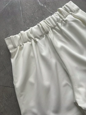 شلوارک کرپ سفید