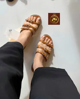 صندل اسلیپر یا دمپایی زنانه