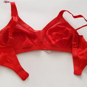 ست شورت و سوتین ساتن زنانه پانیذ مدل بدون فنر قرمز کد 4648