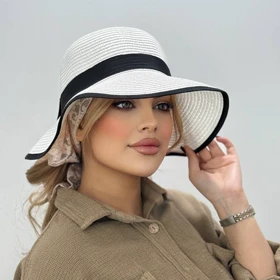 کلاه ساحلی لاتین