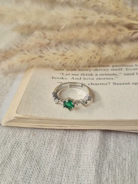 انگشتر جواهری فری سایز دایره سبز