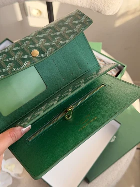 کیف پول زنانه گویارد Goyard