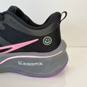 کفش راحتی زنانه نایکی طرح لبخند مشکی قرمز