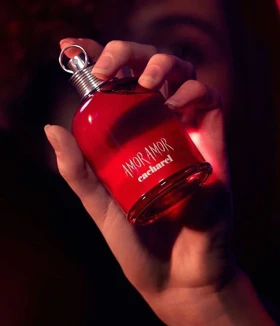 عطر کاچارل آمور آمور ( کاشارل )cacharel - Amor Amor