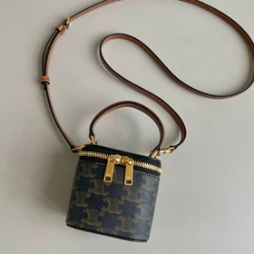 کیف صندوقی مین سلین Celine