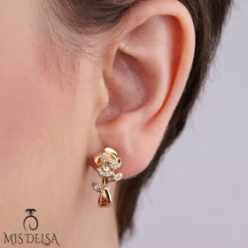 گوشواره ژوپینگ مدل گل آویز نگیندار