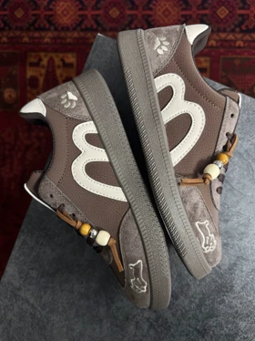 ونس دخترانه مدل میو