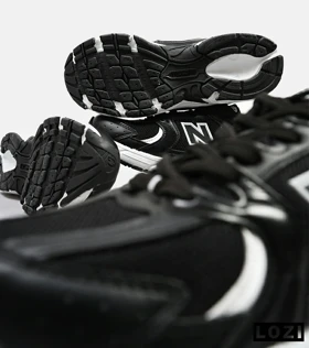 کفش کتانی مردانه و زنانه مشکی NEW BALANCE 530