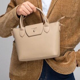 کیف دستی زنانه دیوید جونز مدل David Jones CM7332