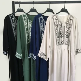 پیراهن نخی زنانه جلو طرحدار چاپی کمربنددار