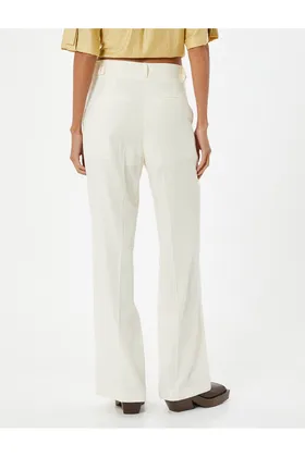 شلوار کتانی گشاد جیب با خط کوتاه 4SAK40250UW