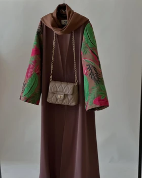 مانتو ژاکارد