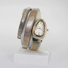 ساعت مچی زنانه دستبندی بولگاری ماری Bvlgari 2207 (بند نقره ای طلائی صفحه سفید)