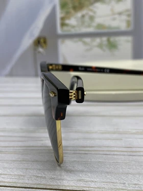 عینک آفتابی Ray-Ban مدل RB 3016 کلاب مستر فریم ترکیب کائوچو و فلز، عدسی کریستال UV400