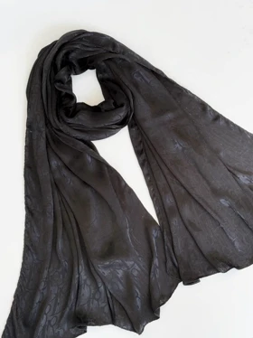 2051-شال ابریشم ژاکارد ترک