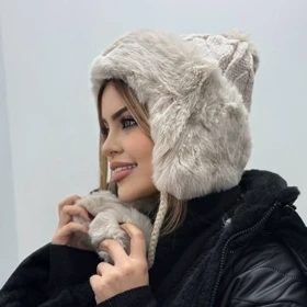 کلاه منگوله‌دار کریسمسی