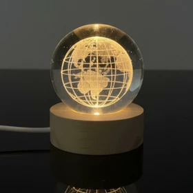 چراغ خواب گوی کریستال طرحدار/ پایه چوبی/ سایز کوچک