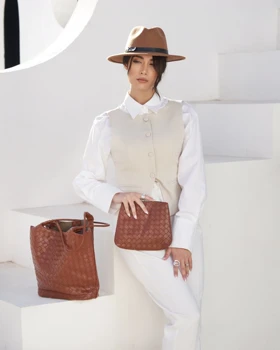 کیف چرم حصیر بافت 50130