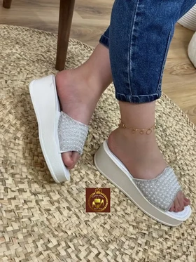 صندل دمپایی لژدار مرواریدی نگینی زنانه