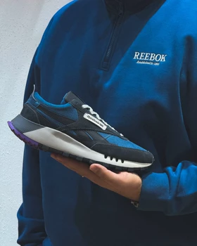 کتانی Reebok