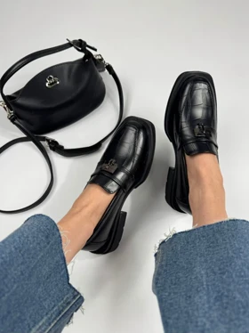 کالج الیزابت 4357