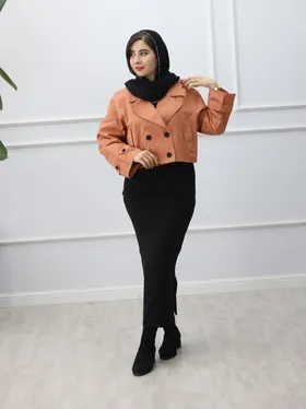 ترنچ کت تیارا
