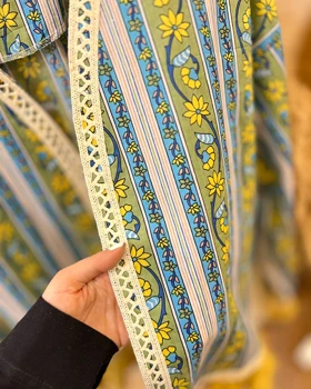 مانتو چین‌دار