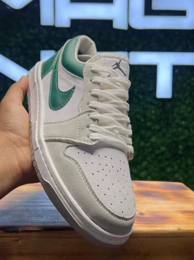 کتانی NIKE AIR JORDANسفید سبز
