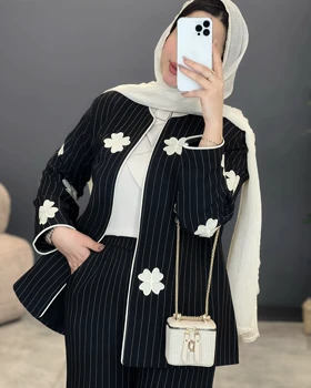 کت و شلوار دیپلمات شکوفه