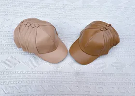 کلاه بیسبالی چرم ساده