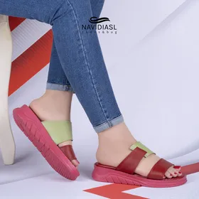 صندل زنانه چرم طبی