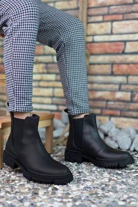 بوت و نیم بوت مردانه ریکان riccon