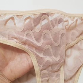 ست شورت و سوتین فنردار اسفنجی کد 104959 کرم