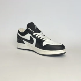 کفش روزمره نایک جردن 1 مشکی سفید