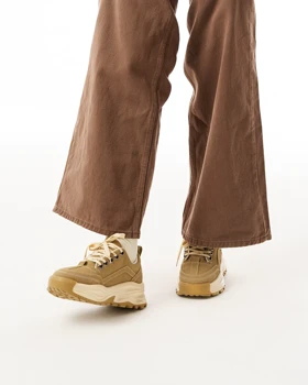 کفش راحتی زنانه مدل Stradivarius Sneakers - SKG80