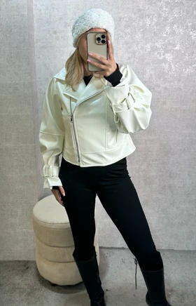 کت کراپ چرم زنانه داخل آستردار مدل جدید